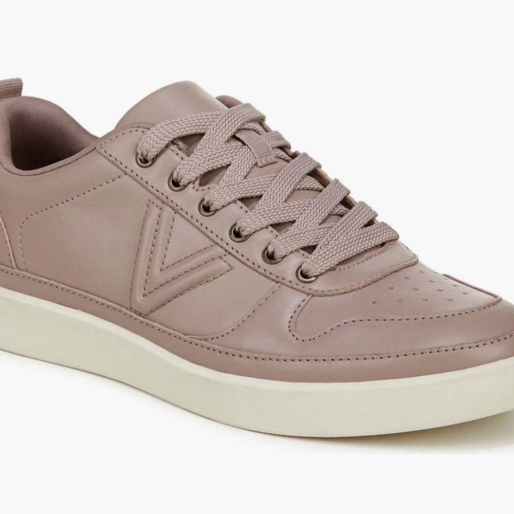 Vionic Women's Mauve Low-Top Lace-Up Sneakers 11